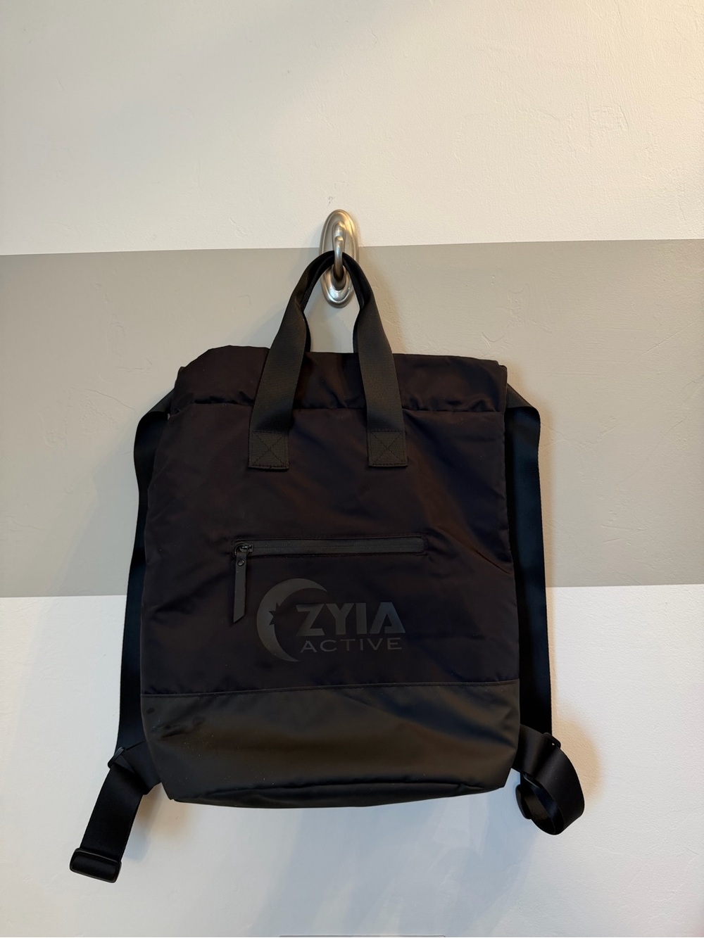 Zyia Active by Vooray Black Nylon Convertible Tote Backpack Gym Bag